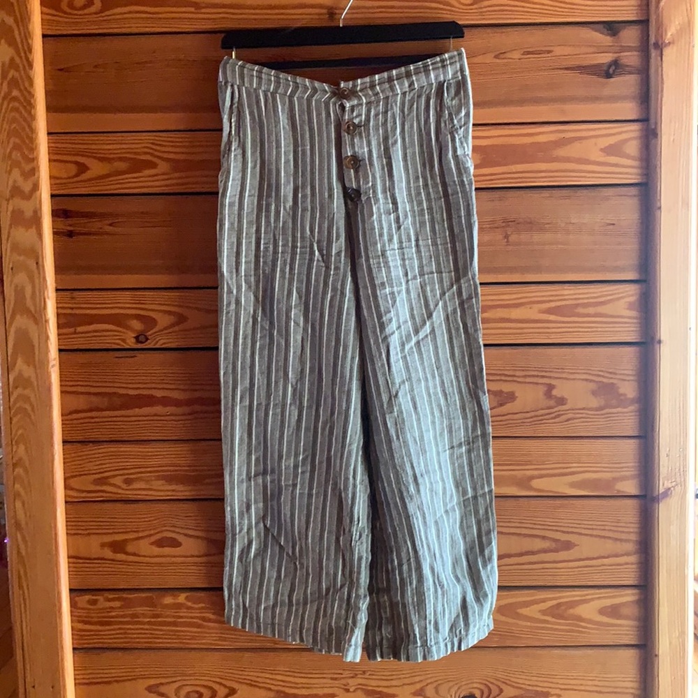 Boho-inspired striped crop bottoms